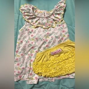 Ruffle Butts 2 piece outfit EUC